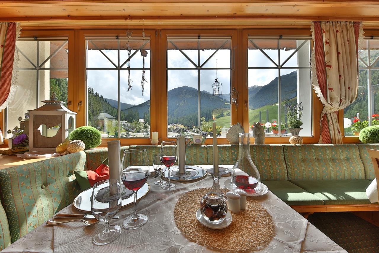 Lamark 4* Hochfügen